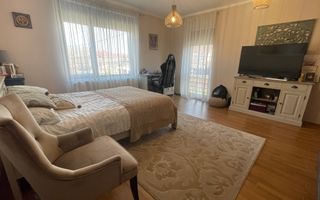 Casa eleganta si luminoasa,situata in zona de case -Mehala - Poză 29