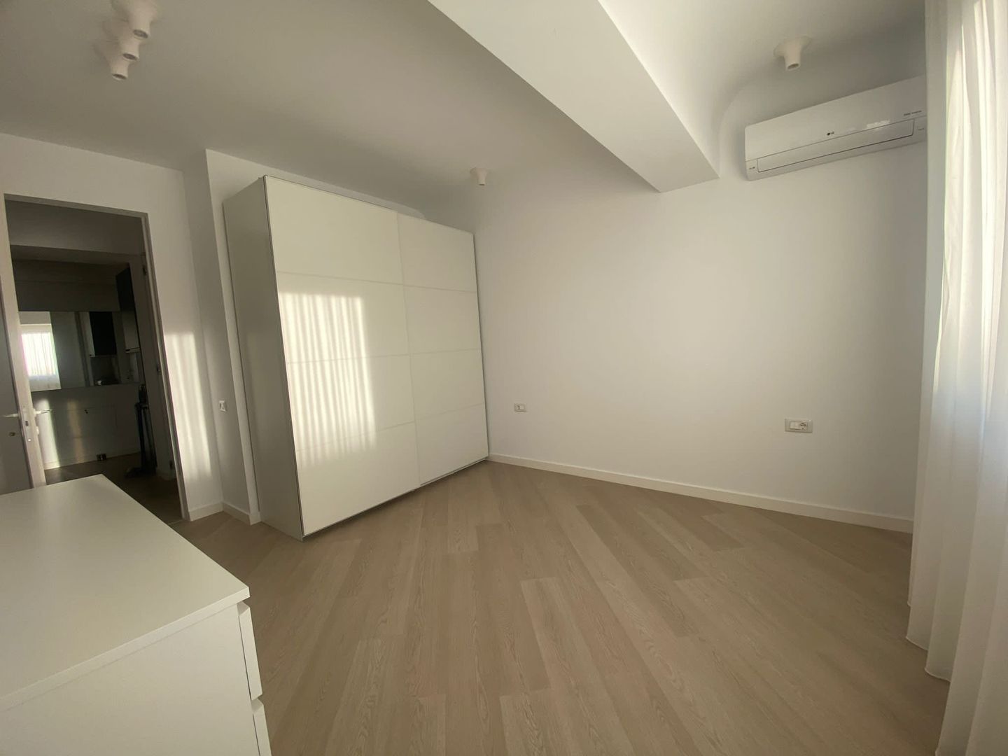 APARTAMENT 3 CAMERE | PARCARE SUBTERANA | CORTINA NORTH - Poză 5