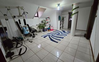 Ansamblu rezidential format din doua case individuale in Timisoara - Poză 8