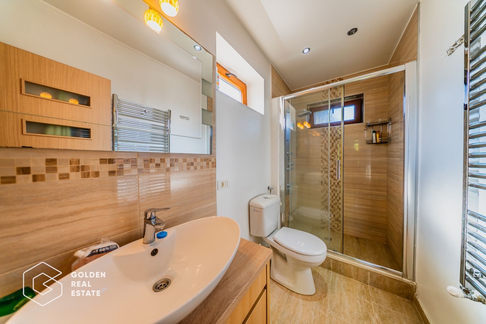 Casa cocheta cu 3 camere, în Bujac, comision 0% - Poză 12