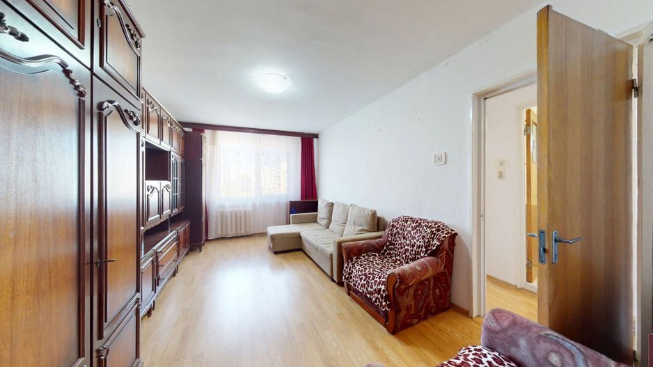 5 min Metrou Crangasi Apartament 3 camere - Poză 2