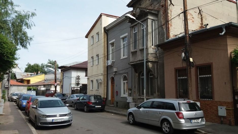 vand / inchiriez apartamente zona Unirii Tineretului - Poză 7