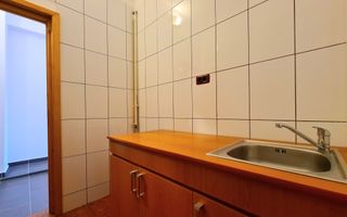 Spatiu birouri de închiriat Brasov - 68 mp  # spatii-comerciale-brasov.ro - Poză 9