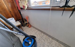 De inchiriat apartament 3 camere, zona Piata, Cetate - Poză 13