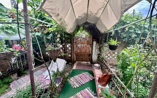 Teren de 250 mp cu casa -  la o distanta de 7 minute de statia de metrou - Poză 3