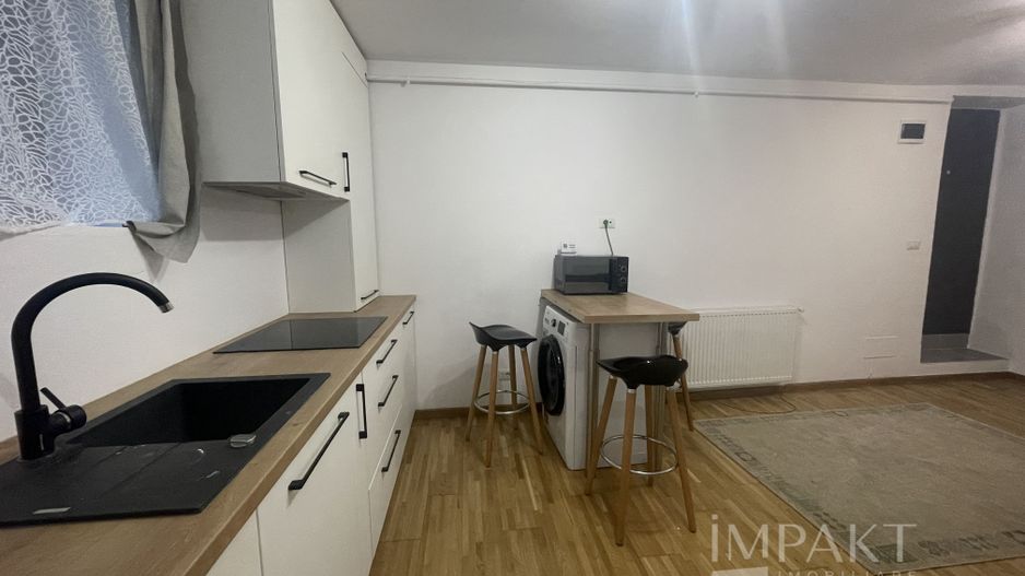 Apartament cu 3 camere de inchiriat, in zona Piata Mihai Vitezul! - Poză 2