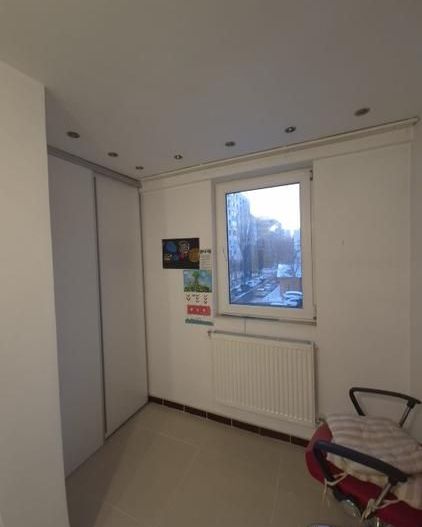 De inchiriat apartament cu 3 camere , Aparatorii Patriei sector4 - Poză 10