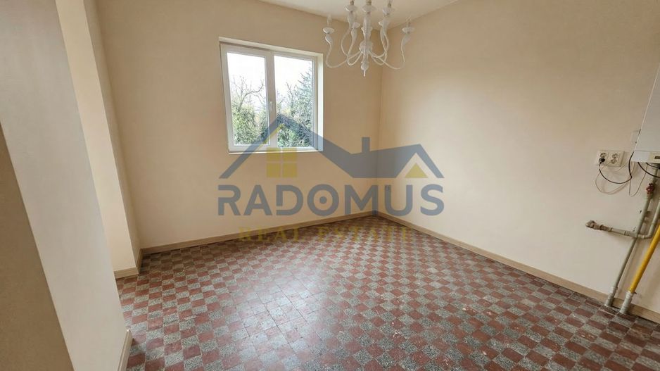 APARTAMENT CU CURTE + INTRARE SEPARATĂ – CASĂ INTERBELICĂ - Poză 6