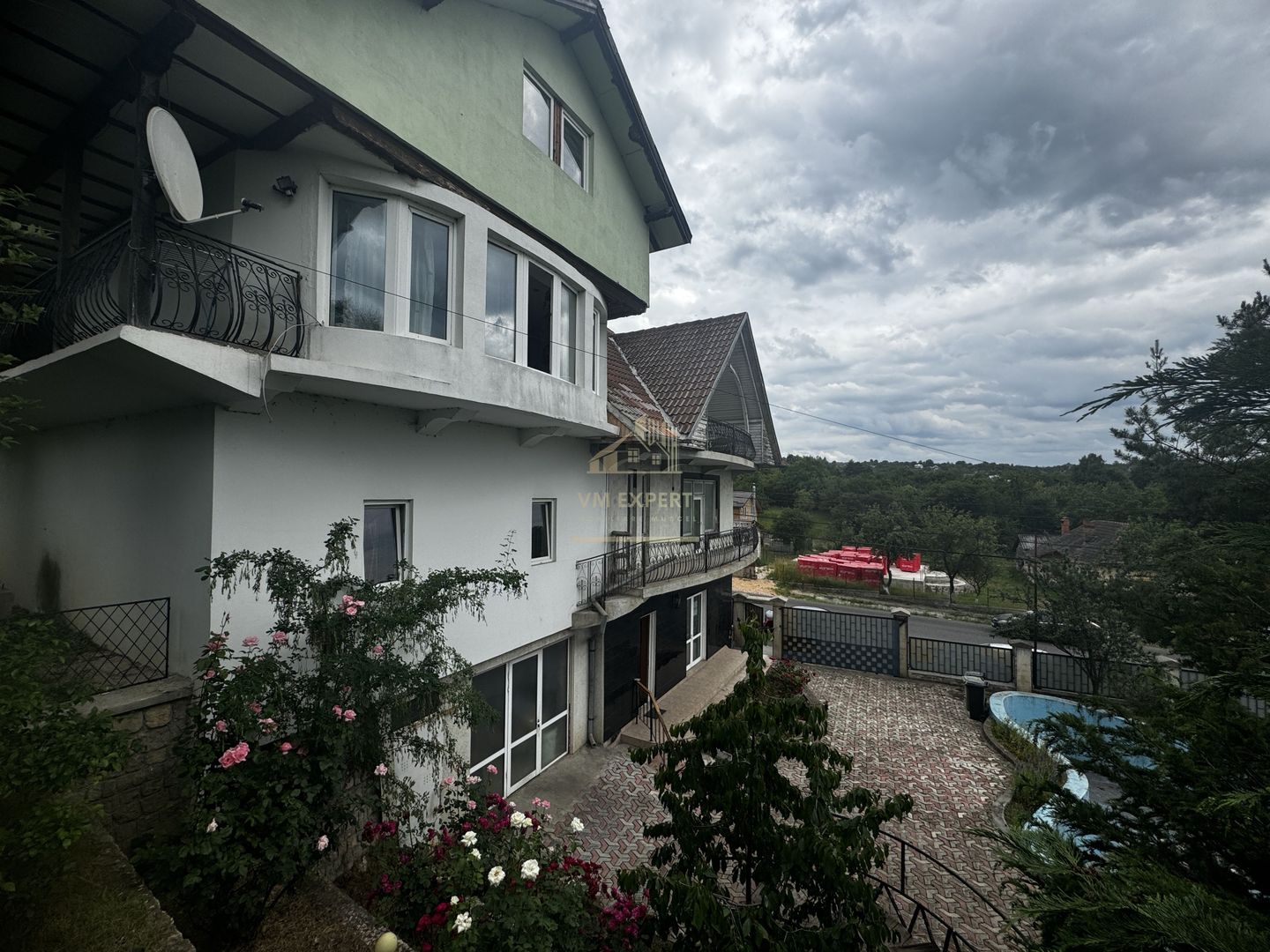 VILA - PENSIUNE CU RESTAURANT + SI TEREN 6406 MP, VALEA MARE PRAVAT, - Poză 9