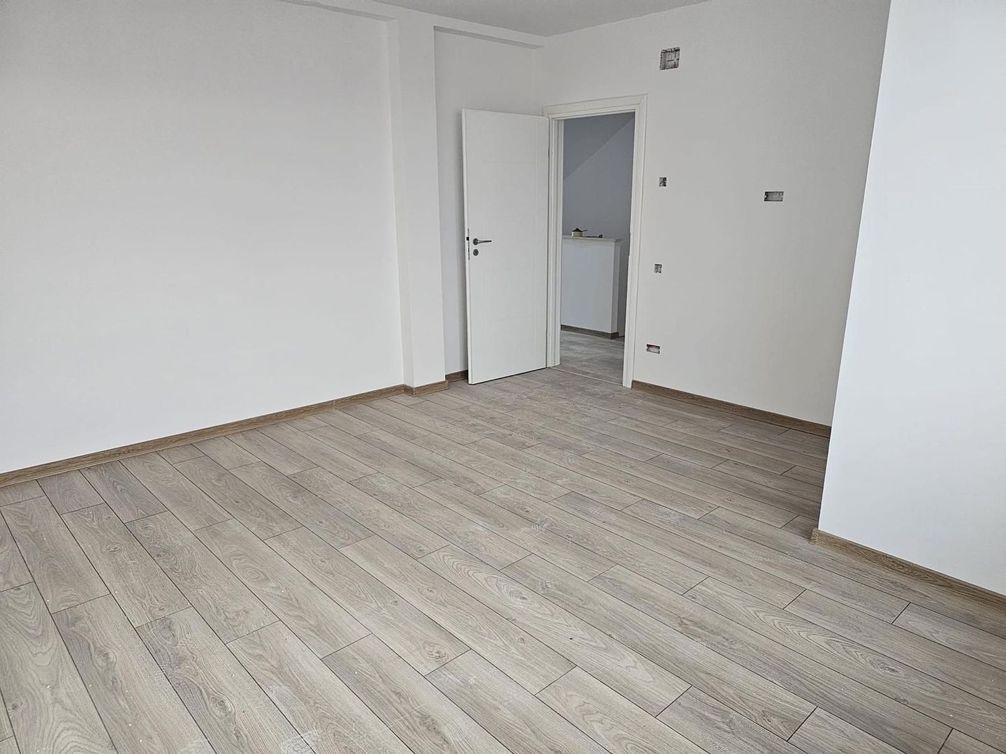 CASA TIP DUPLEX | COMPLEX REZIDENTIAL OTOPENI - Poză 11