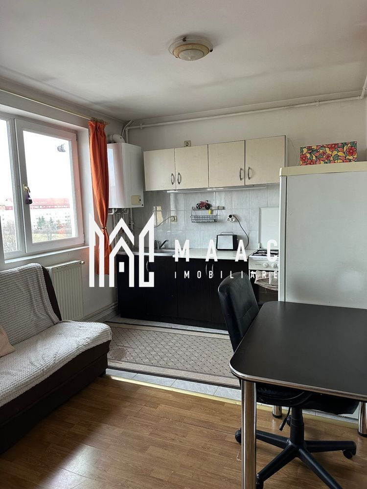 Apartament 2 Camere I Decomandat I Zona Vasile Aaron - Poză 5