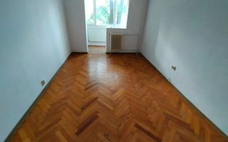 Apartament 2 camere, zona Sagului - Poză 1