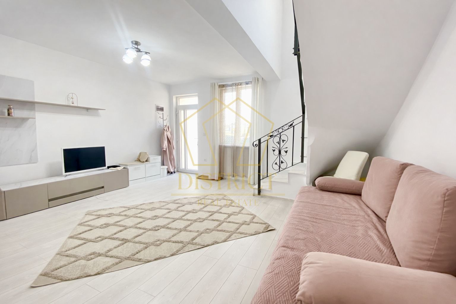 COM 0% | Casa insiruita pe colt cu 3 camere | ZONE 2 | Calea Urseni - Poză 2