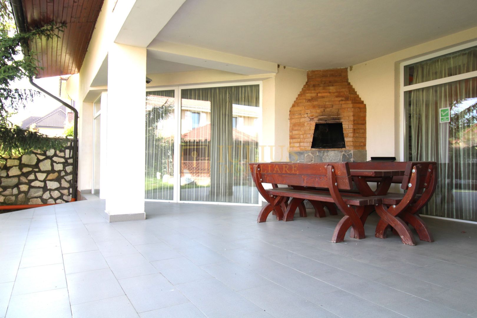 Casă individuală – Dumbrăvița, mobilata si utilata, spatii generoase. - Poză 34