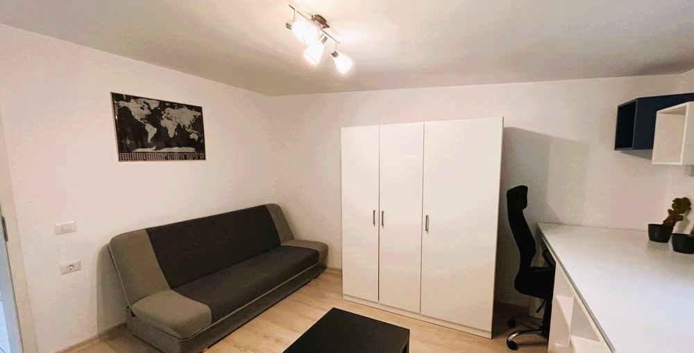 Giroc | 3 Camere | Decomandat | Centrala proprie | 2 Locuri de parcare - Poză 3