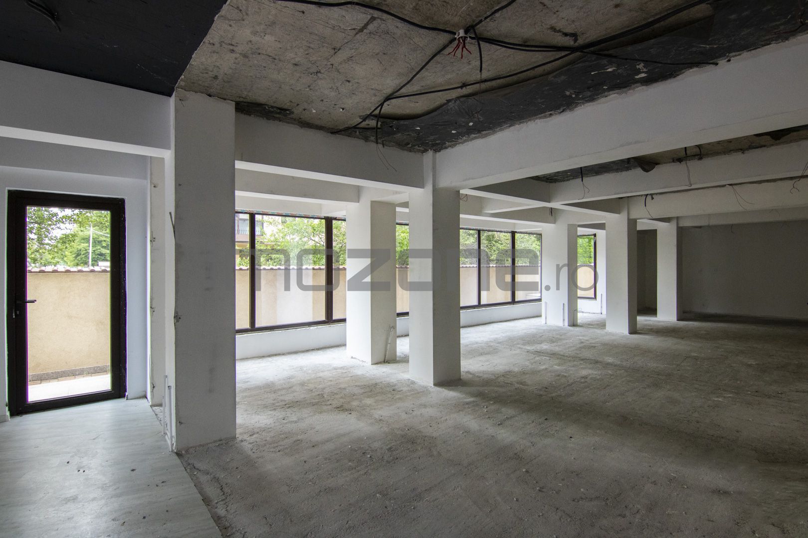UVERTURII 147 SPATIU COMERCIAL STRADAL 50mp la parterul unui bloc nou - Poză 10