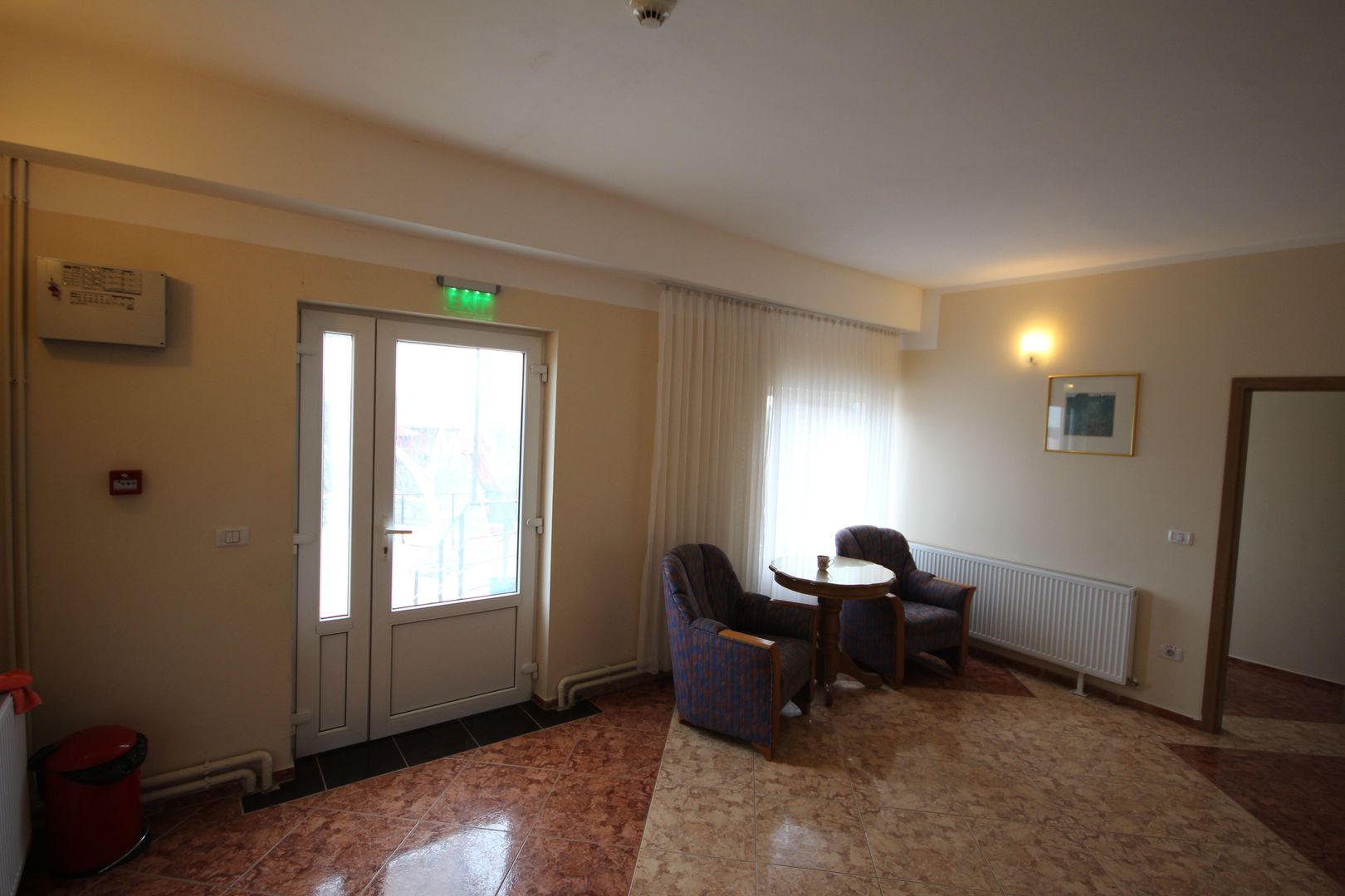 Vila  destinatie camin batrani - Poză 12