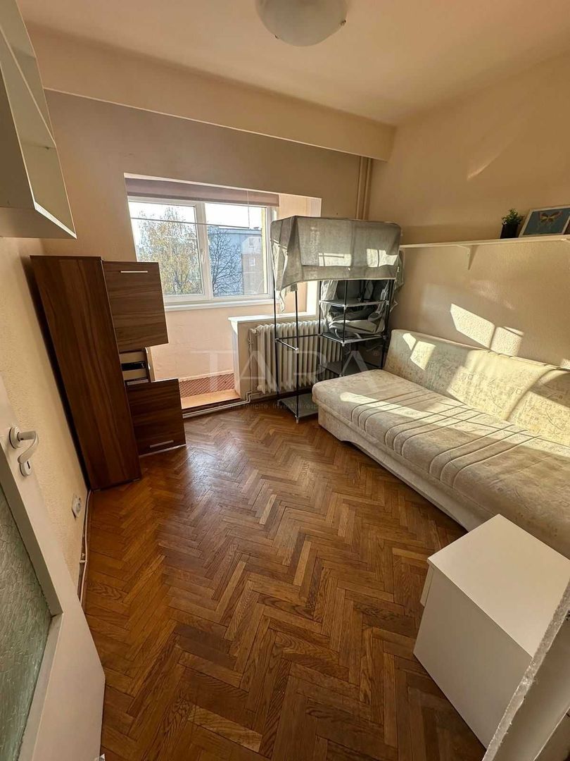 Apartament 4 camere decomandate, 2 băi și 2 balcoane – zona Titulescu - Poză 2