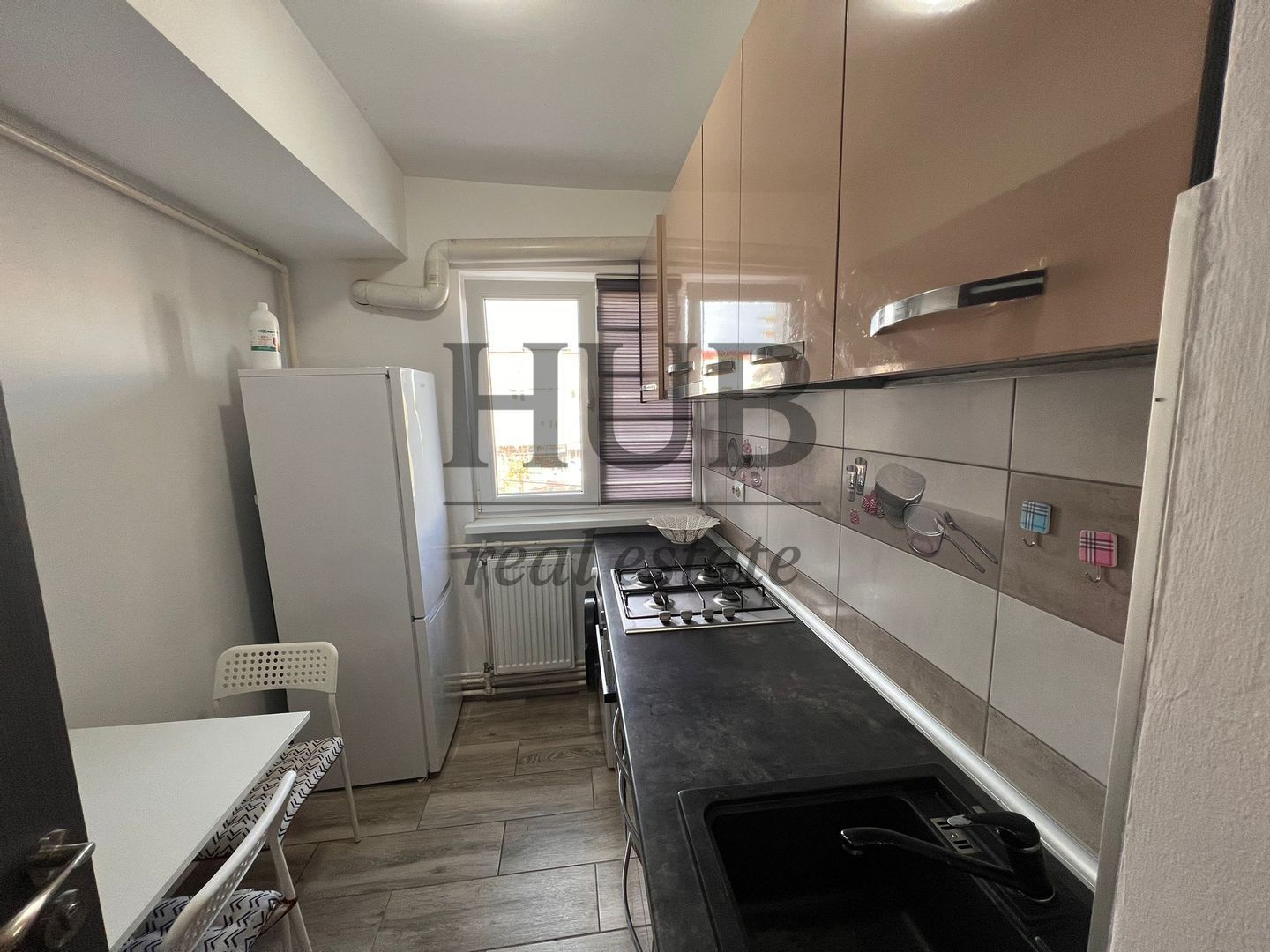 APARTAMENT CU 2 CAMERE DE INCHIRIAT- ZONA CENTRALA | PET FRIENDLY - Poză 9