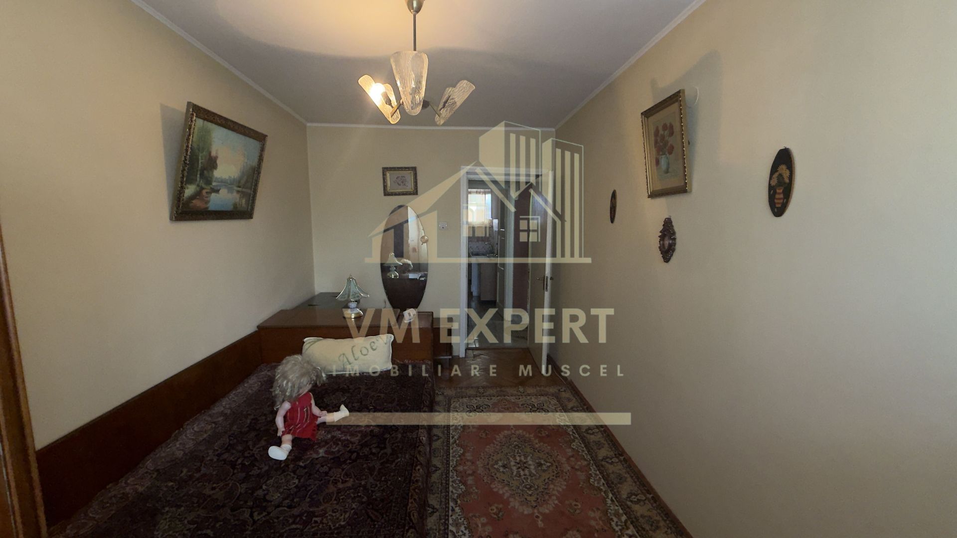 APARTAMENT 2 CAMERE ETAJ 4 ZONA ULTRACENTRALĂ CAMPULUNG - Poză 33
