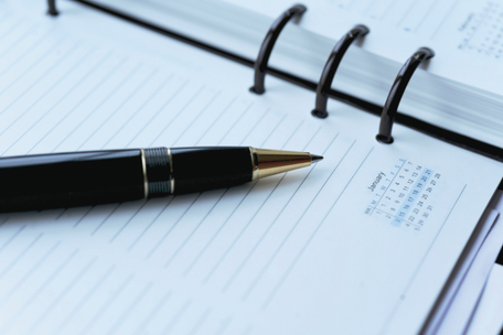 
    1️⃣ Evaluare și Poziționare Corectă pe Piață
  