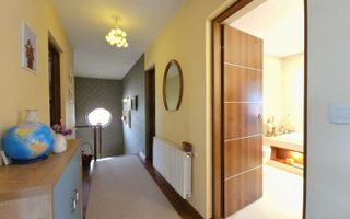 Casa individuala 5 camere, teren 600 mp, finisata, 167 mp utili zona str Oasului - Poză 21