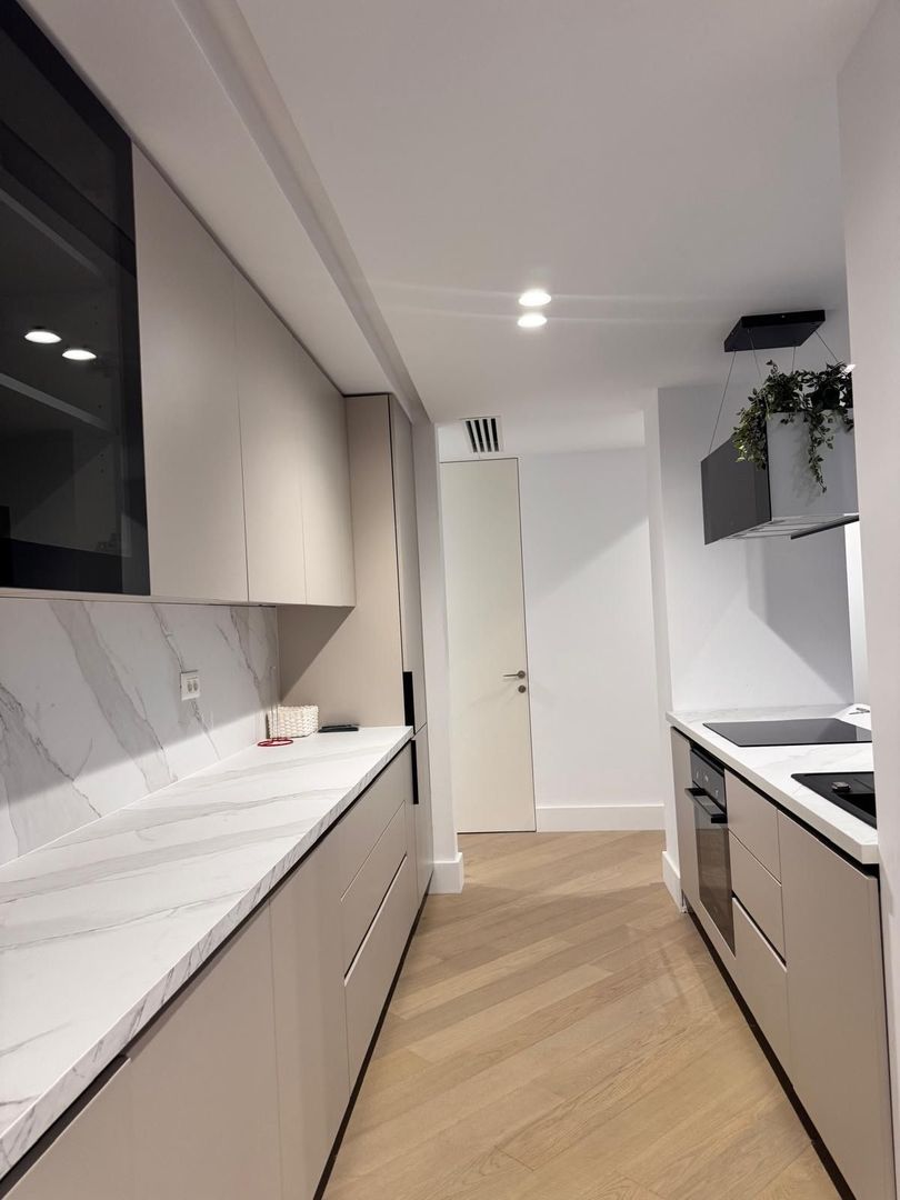 INCHIRIERE DOUA CAMERE CORTINA 126 IANCU NICOLAE - Poză 6