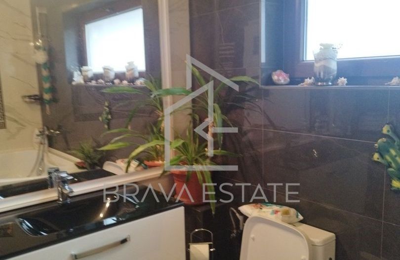 Apartament 3 camere, balcon, parcare, 64 mp, zona Floresti - Poză 5