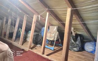 Casa spatiosa cu 5 camere, garaj si gradina, zona Gradiste - Poză 18