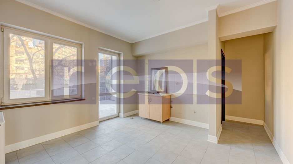 VANZARE VILA 7 CAMERE + GARAJ | 217 MP | TERASA 65 MP | ZONA BANEASA - HERASTRAU - Poză 12