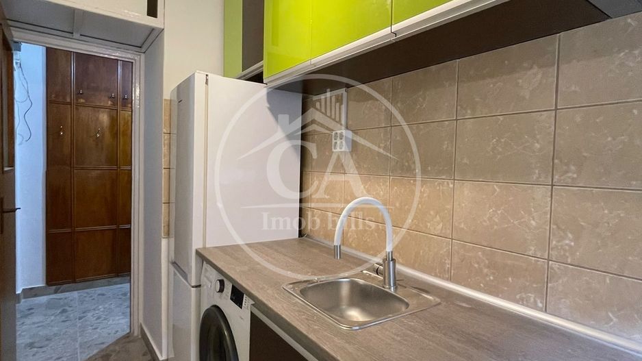 Apartament de vânzare cu 2 camere în zona Rogerius, Oradea - Poză 6
