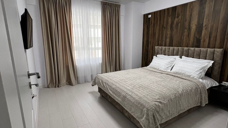 AP. 2 CAMERE PARCUL CAROL, BLOC NOU, CENTRALA TERMICA, LOC PARCARE - Poză 3