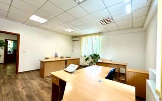 Birou cu 3-4 posturi de lucru - Poză 9