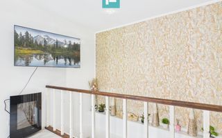 Apartament spațios cu 3 camere, zona centrală - Poză 2