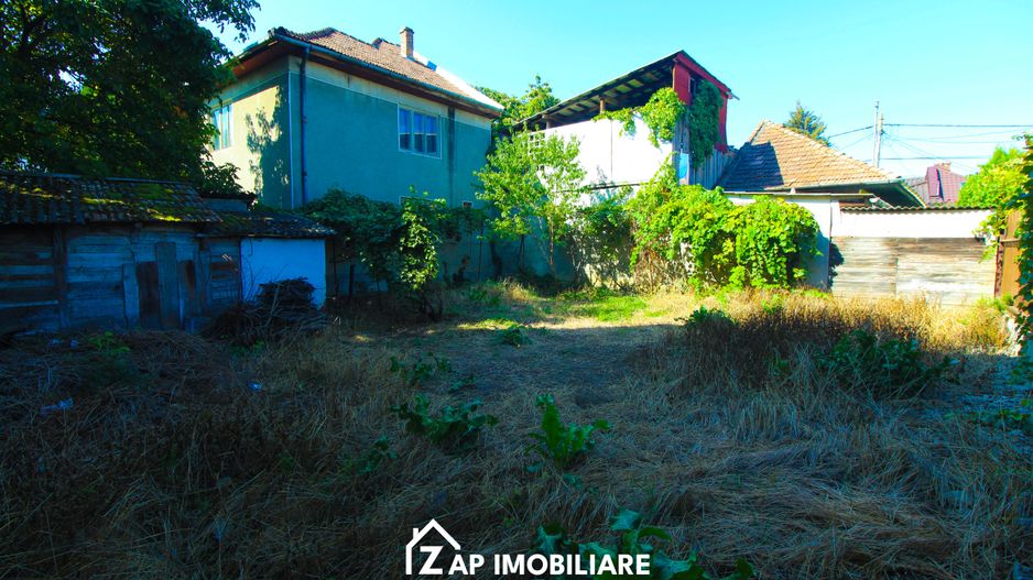 Cartierul 7 Noiembrie - Casă P+E Solidă - Singu - Poză 17