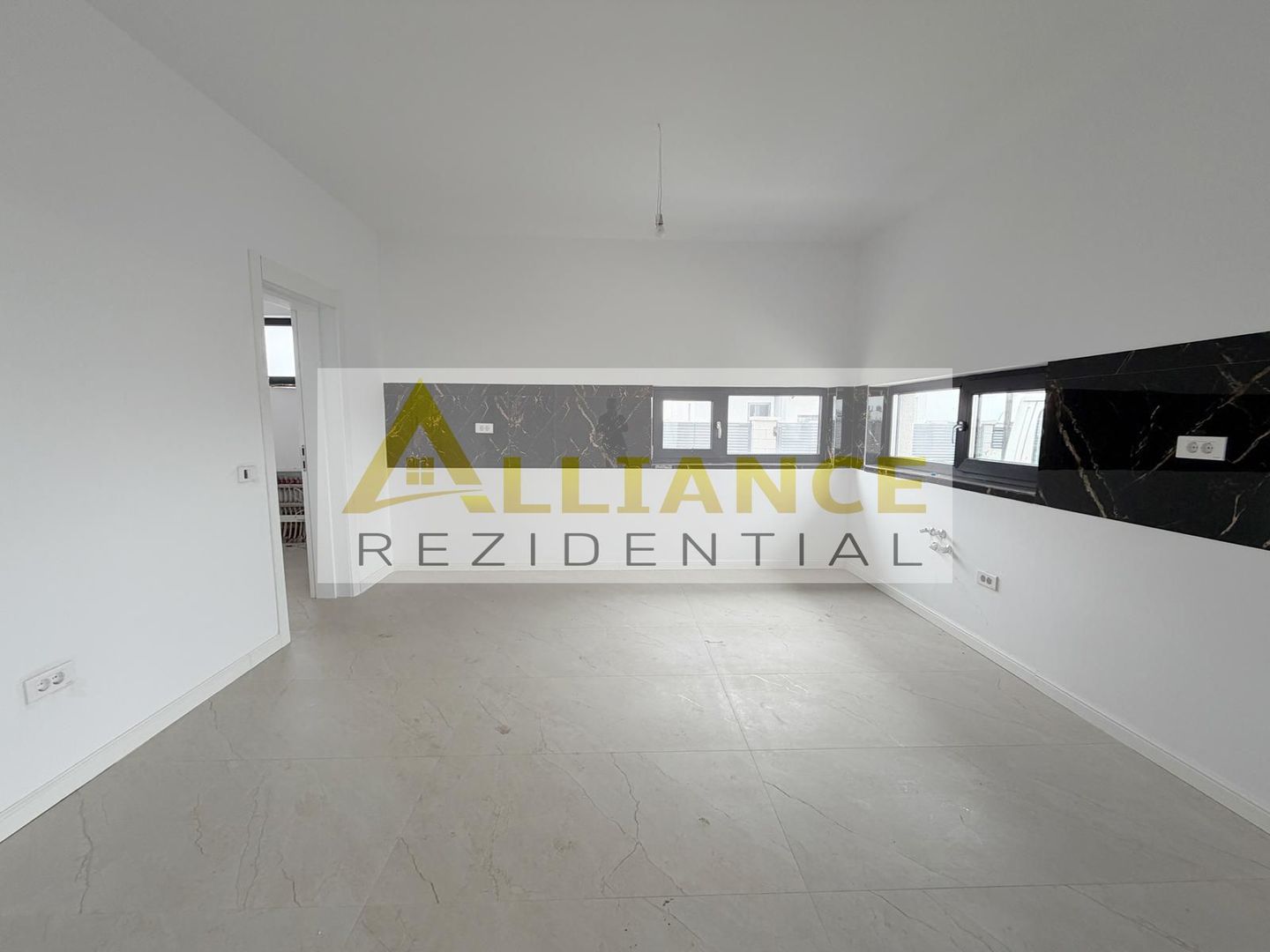 Casa individuala || 4 camere || 2 bai || 130mp utili + teren 470mp - Poză 10