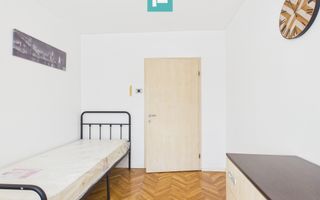 Apartament cu 3 camere și 2 băi zona Aurel Vlaicu - Poză 8