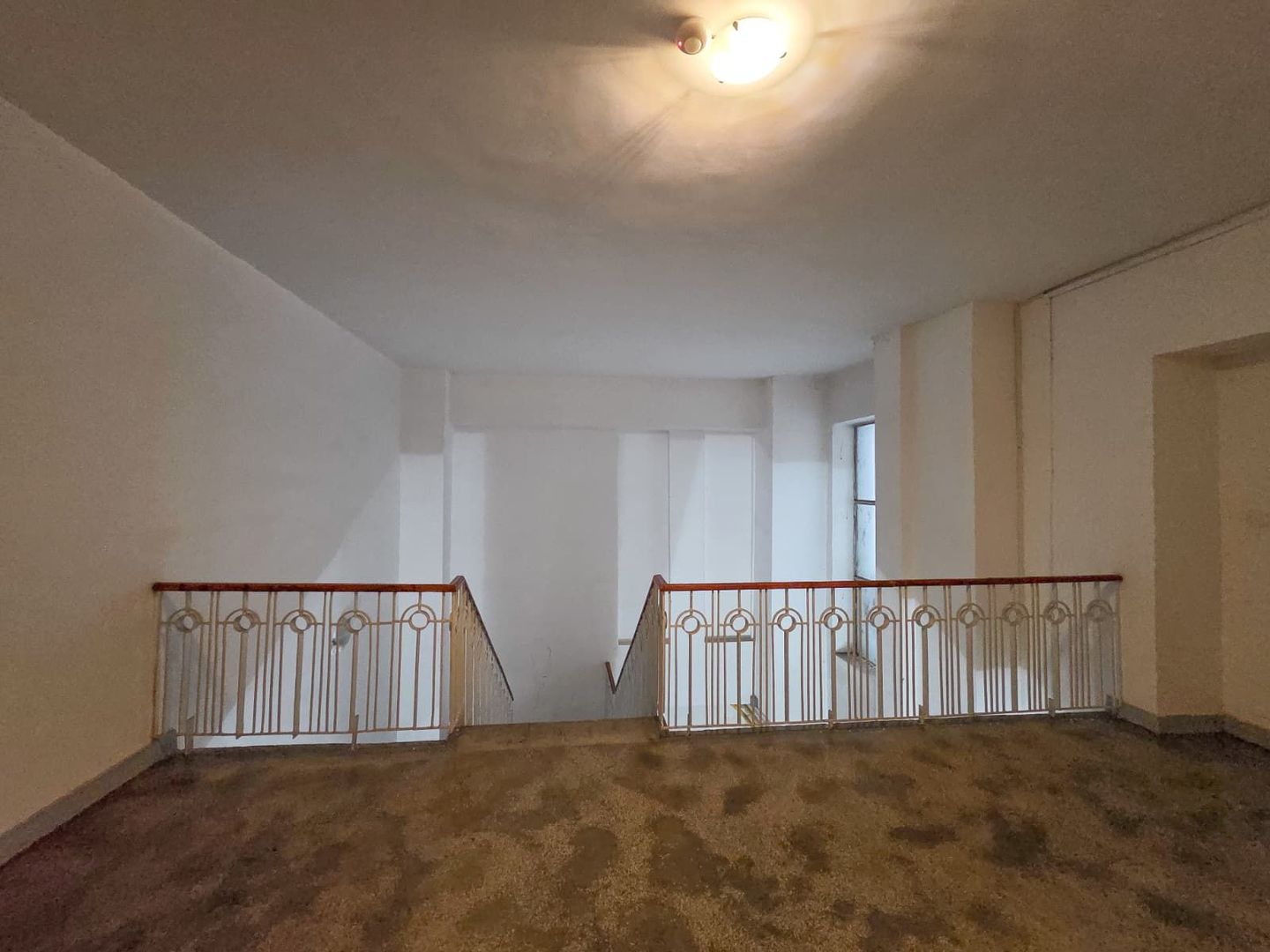 Apart 3 camere birouri stradal Bulevardul Unirii colt Nerva Traian - Poză 23