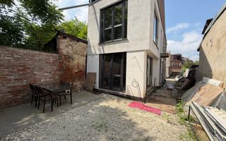 Ansamblu rezidențial boutique | 2 vile în construcție | Tineretului - Poză 1
