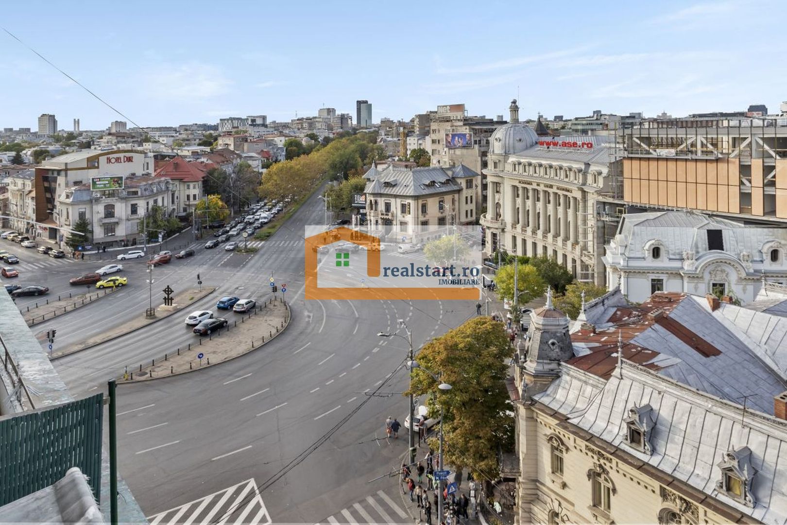 Pta Romana, Vedere spectaculoasa, Renovat total, inclusiv instalatii - Poză 10