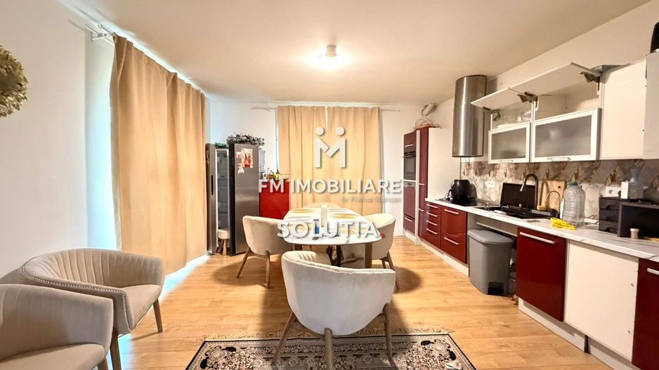 Casă P+1 la roșu, Dumbrăvița – 10 ari teren, drum principal - Poză 5