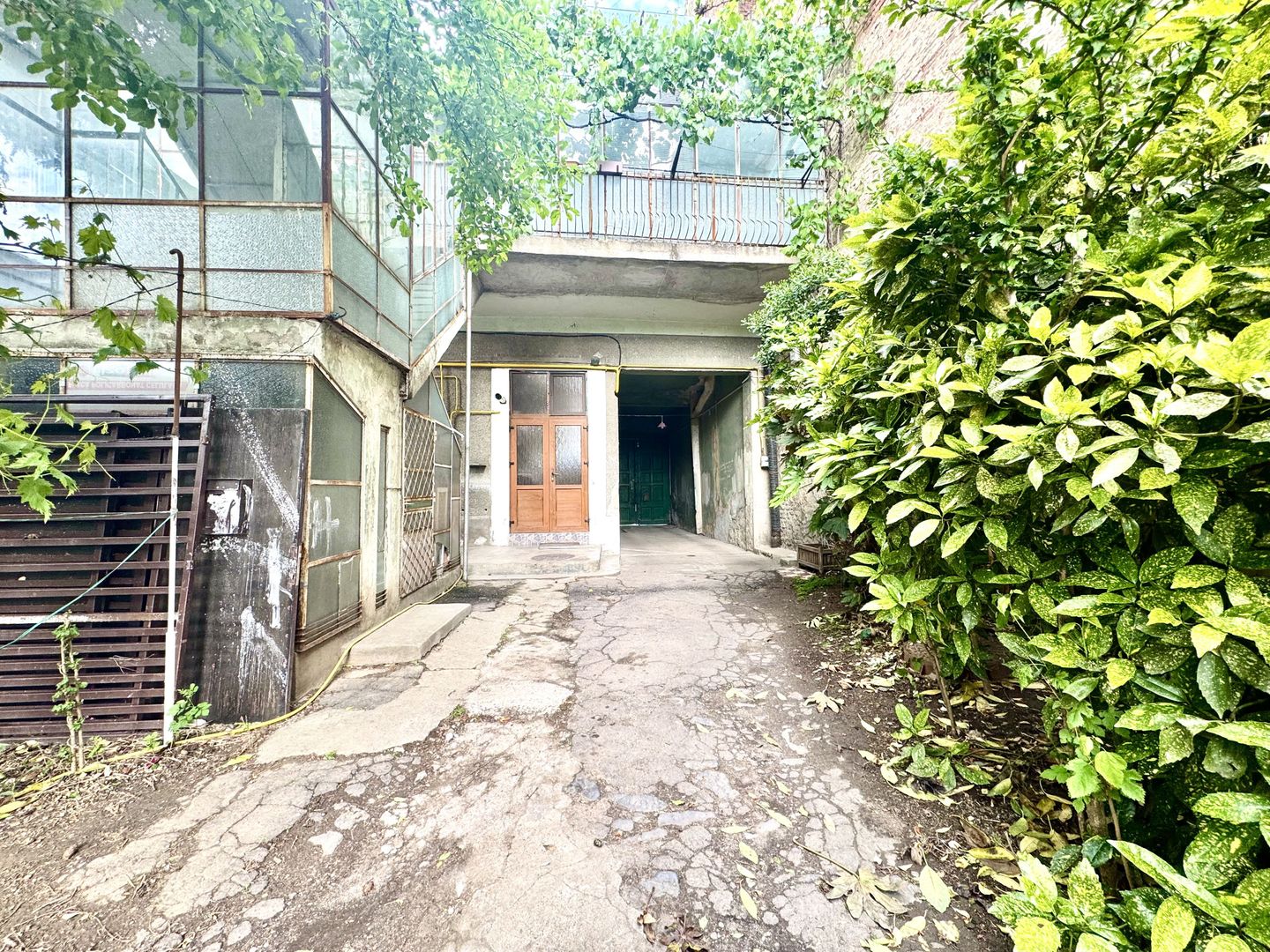 Apartament spațios într-o vilă, cu 2 garaje și terase – zona Iosefin - Poză 23