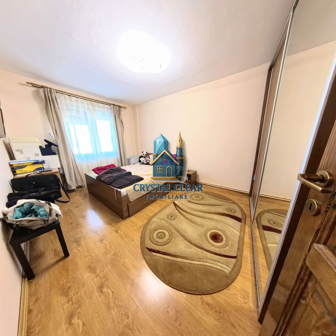 Apartament 3 camere - cartierul Unirii, str. Decebal - Poză 5