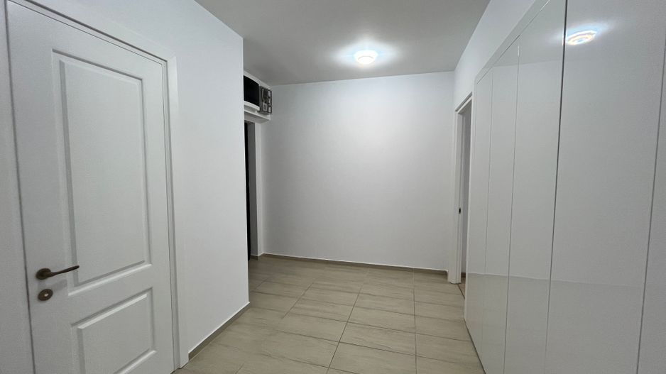 APARTAMENT SUPERB CU 5 CAMERE  LA INCHIRIERE PE SOSEAUA NORDULUI - Poză 7