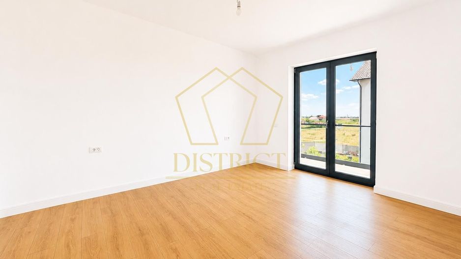 COMISION 0 | Apartament deosebit cu 4 camere | Torontalului - Poză 7