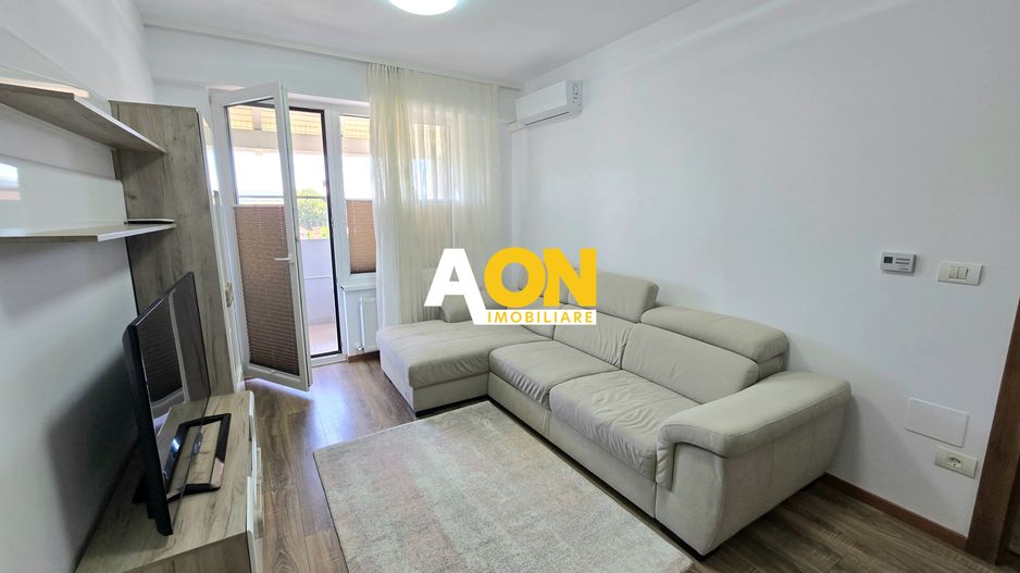 Apartament cu 3 Camere, Complet Mobilat, Bloc Nou, Zona Centru - Poză 1