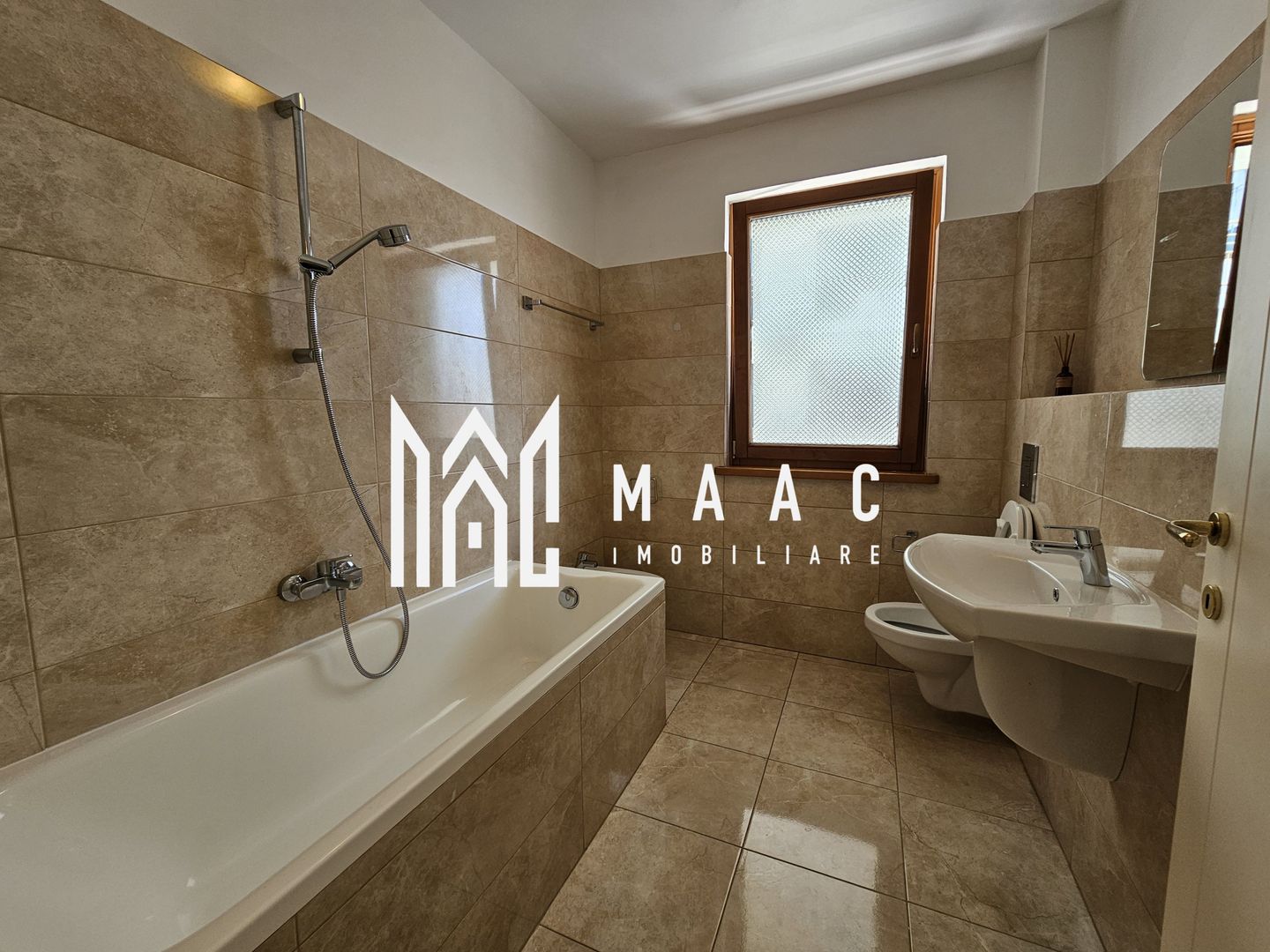 Apartament 3 camere | Etaj 2 | Lift | Calea Dumbravii - Poză 11