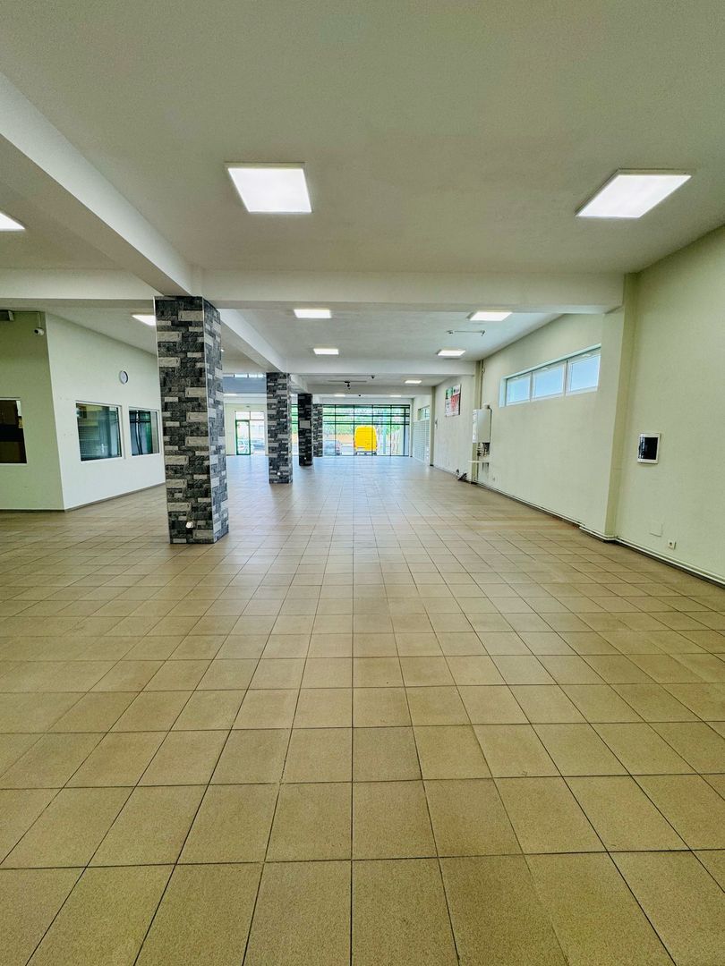 Trafic Micalaca de închiriat spațiu comercial P+E cu Depos. + Parcare - Poză 5