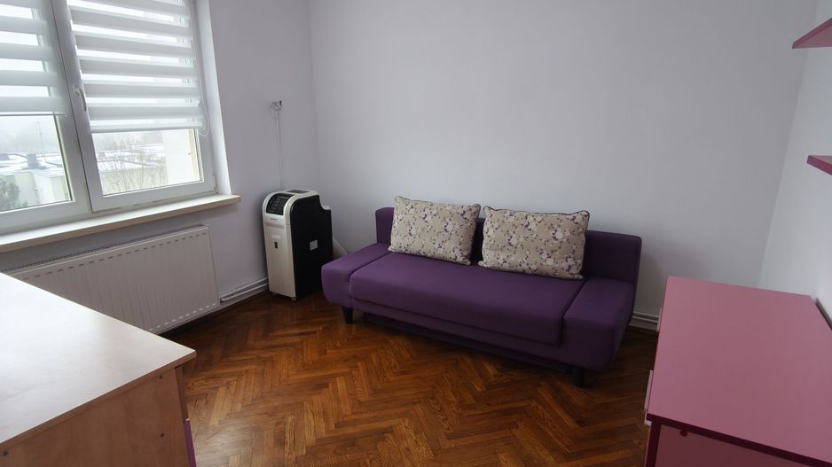 Apartament 3 camere Poli 2 – spatiu, lumina si priveliste - Poză 4