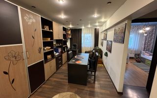 APARTAMENT 3 CAMERE PARTER ZONĂ ULTRACENTRALĂ CAMPULUNG - Poză 1